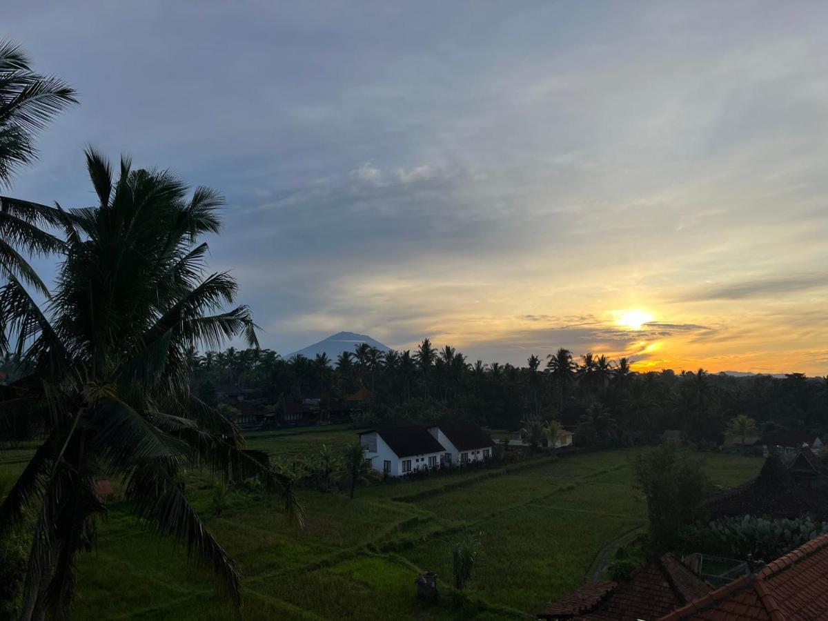 Nirwa Ubud Karma Hotel Exterior photo