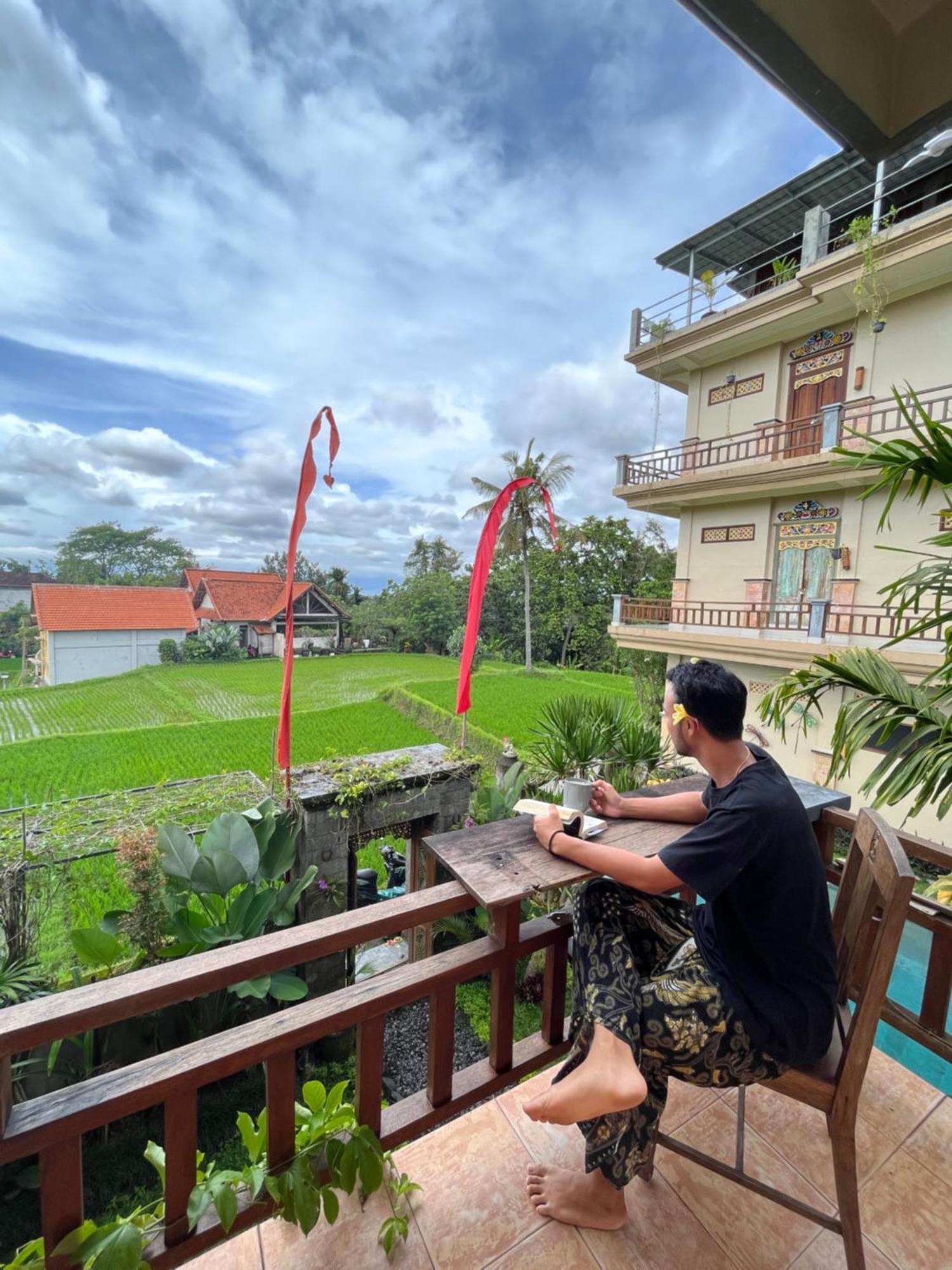 Nirwa Ubud Karma Hotel Room photo